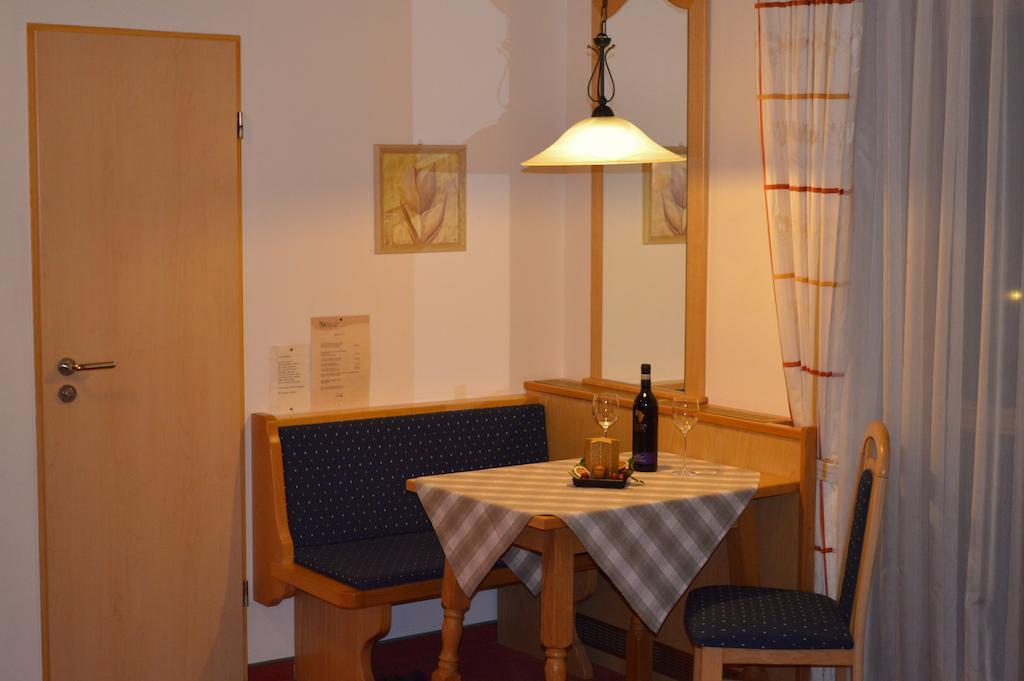 Pension Willibald Hotel Bad Tolz Room photo